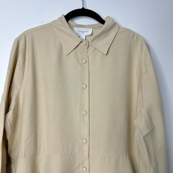 Pomander Place Tuckernuck Ashlen Blouse in Tan Button Down Size Large - Picture 4 of 11